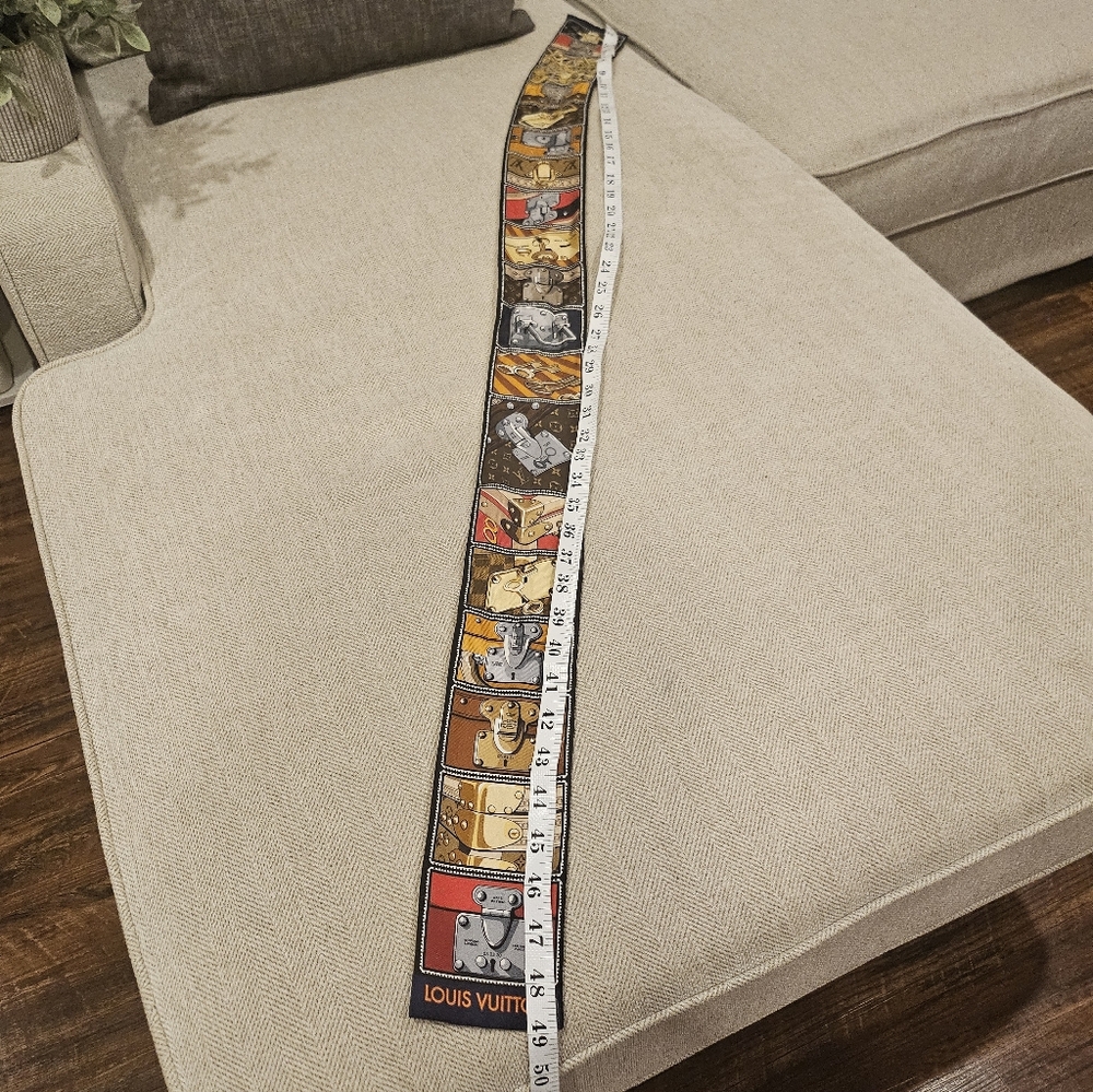 New LOUIS VUITTON Bandeau - Picture 7 of 8